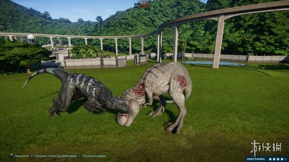 《侏罗纪世界：进化》霸王龙大战暴虐迅猛龙视频 暴虐迅猛龙厉害吗？ 1