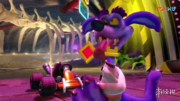 《古惑狼赛车重制版》疯狗和北极熊外观介绍视频 疯狗外观怎么样？ 2