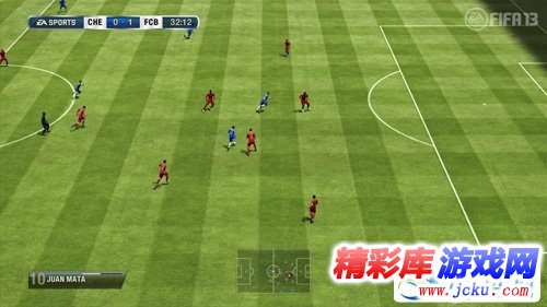 《FIFA13》怎么进攻、怎么防守 5